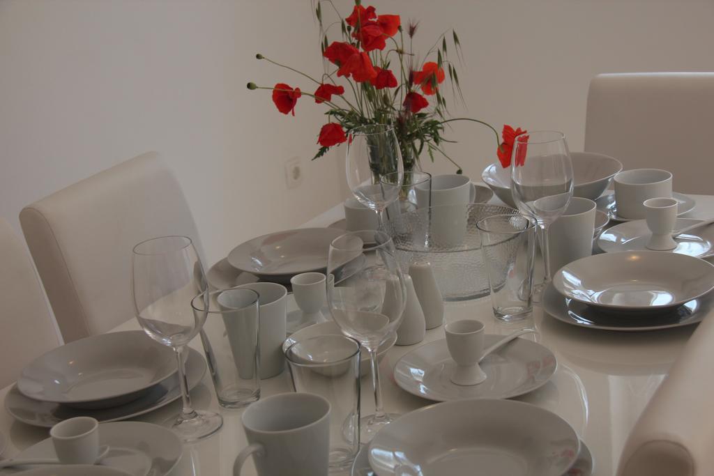 Villa Iris Apartments Seget Vranjica Bagian luar foto